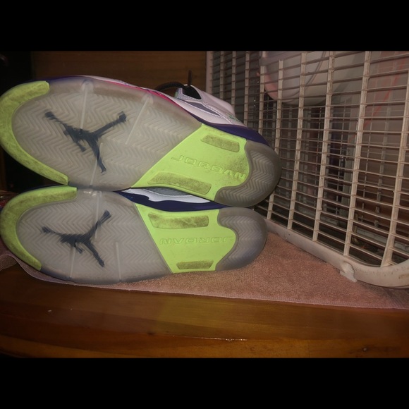 Shoes - Picture 4 of 4